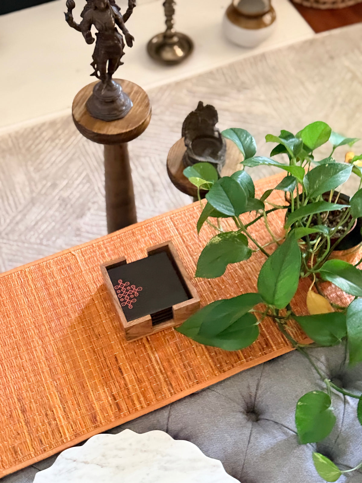 Kolam Black Granite Coaster Set with Mango Wood Holder