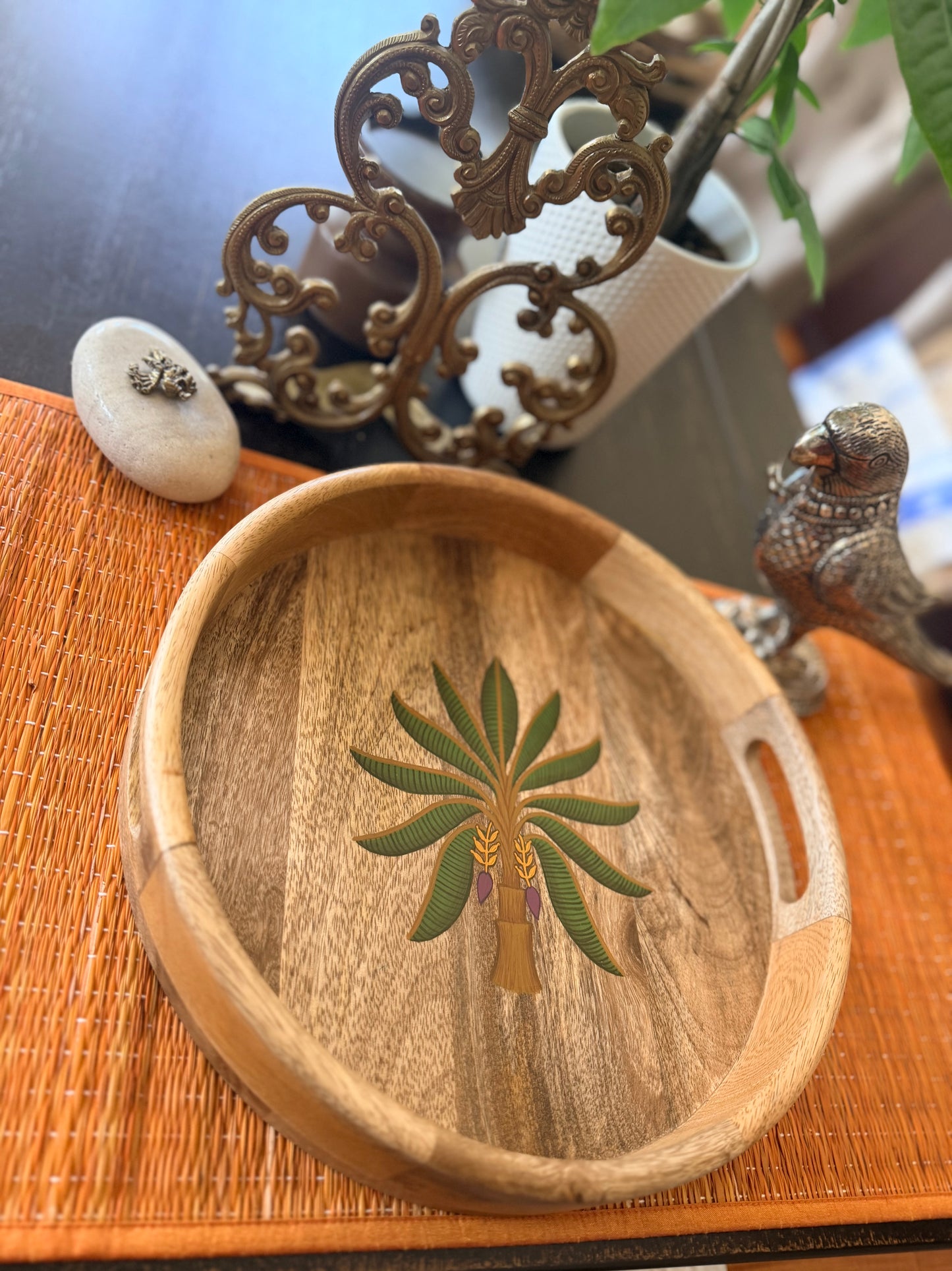 Handpainted Round Tray - Banana plant