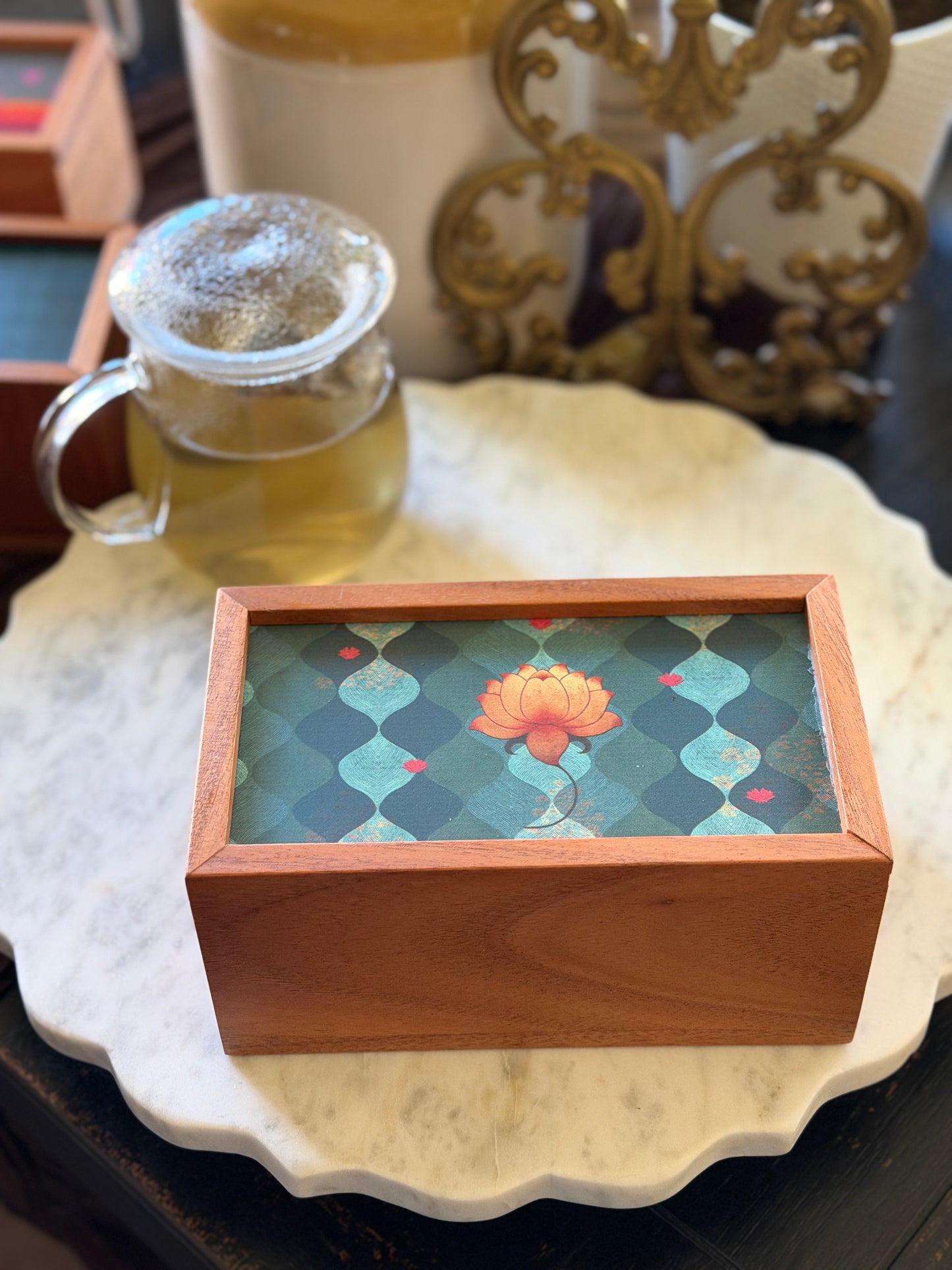 Tea Box - lotus